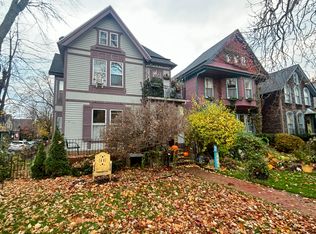 2 Arlington Pl #UR, Buffalo, NY 14201