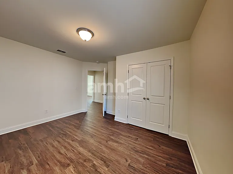 532 Summit View Ln — Photo 26
