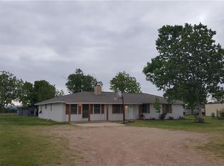 1504 Moccasin Bend Rd, Gatesville, TX 76528