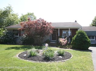 37 Coolidge Pl, West Long Branch, NJ