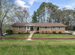1166 Green Valley Dr, Lewisburg, TN 37091