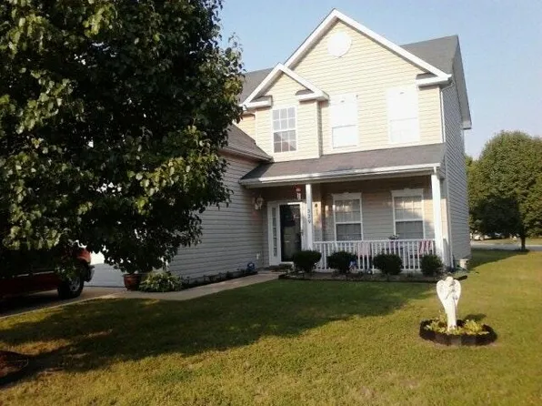 329 Browns Ln, Yorktown, VA 23690