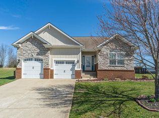 171 Westwoods Dr, Georgetown, KY 40324