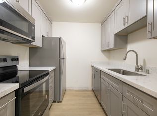 301 S 82nd St APT 6, Tacoma, WA 98408
