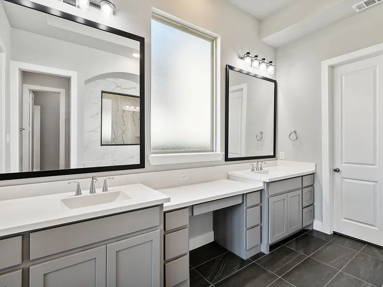 4131 Sandhills Ln — Photo 26