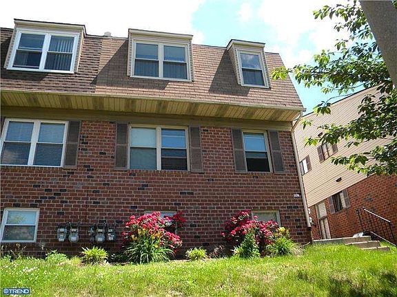 4th image of 1713 Tracey St #A