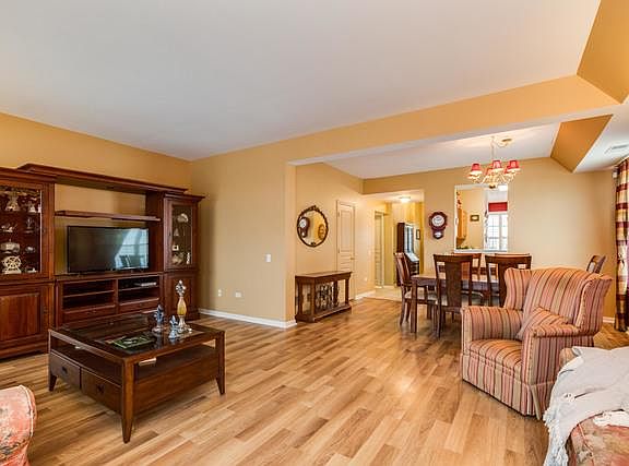 4th image of 12484 Castle Rock Dr