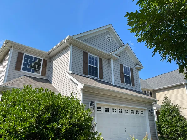 1016 Mountain Laurel Ct, Matthews, NC 28104