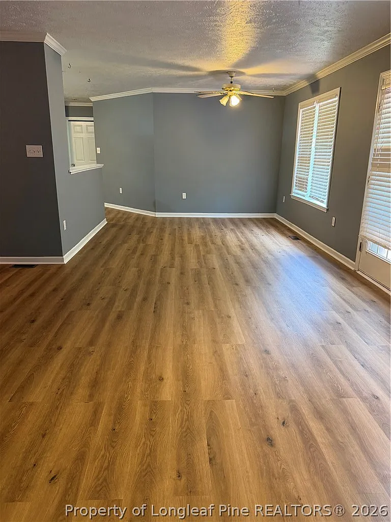 4 bed, 2.0 bath, 1647 sqft, $1,500 — Photo 4