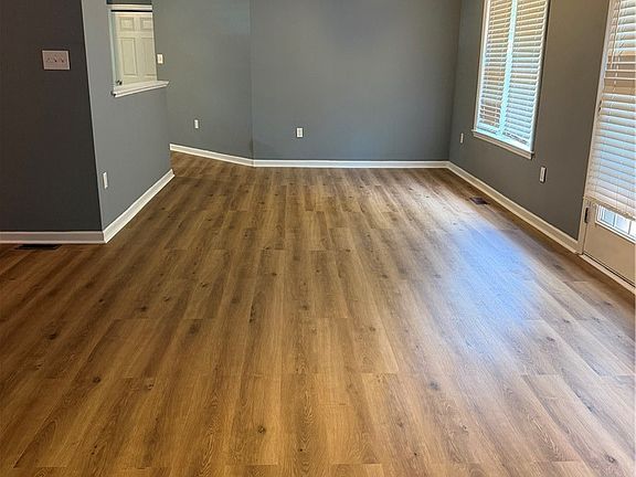 4th image of 5409 Miranda Dr