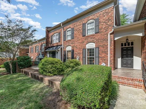 7206 Quail Meadow Ln, Charlotte, NC 28210