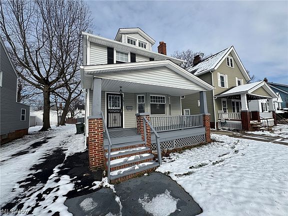2nd image of 26931 Shoreview Ave