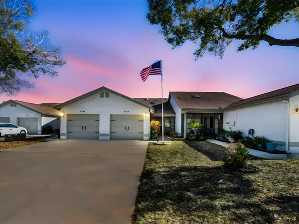 8202 Leafy Ct, Port Richey, FL 34668