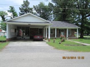 284 N Rice St, Piggott, AR 72454