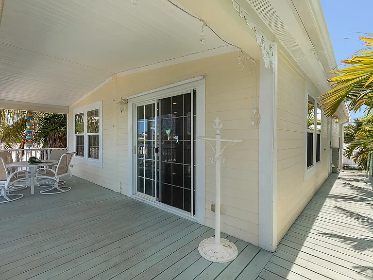 H33 Miriam St — Photo 26