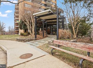 Circle Condo, Arlington, VA 22201