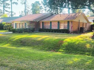 10211 Kerr Ln, Conroe, TX 77385