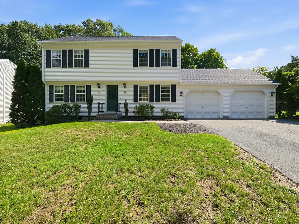 28 Addison Pond Rd