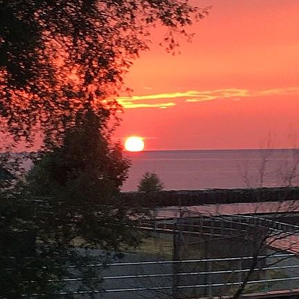 True Sunset View 