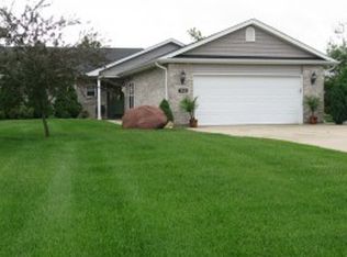 5641 E Timberlake Dr, Decatur, IL 62521