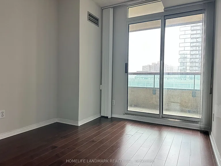 238 Doris Ave #1011 — Photo 13