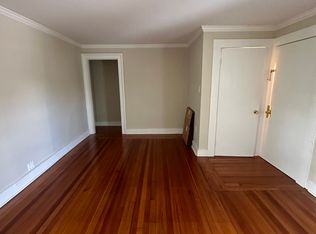 787 Whitney Ave #2-R, New Haven, CT 06511