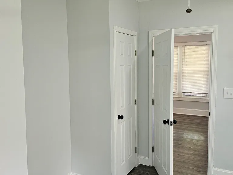 1696 Manchester Ave — Photo 21