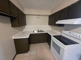 425 Farnham St, Marshall, WI 53559
