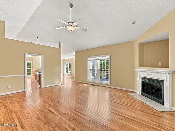 5th image of 3 Wake Court