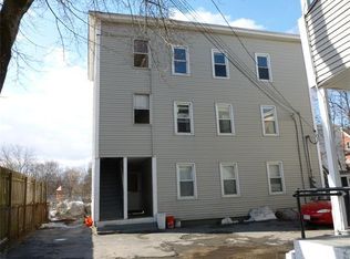 161 4th St FLOOR 2, Leominster, MA 01453