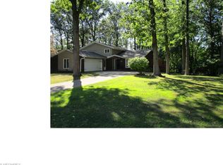 4576 Sunset Oval Dr, Cleveland, OH