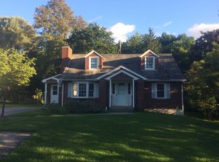 6 Meier Rd, Poughkeepsie, NY 12603