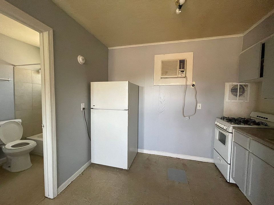 909 South Jackson Street 909 S Jackson St Amarillo TX Zillow