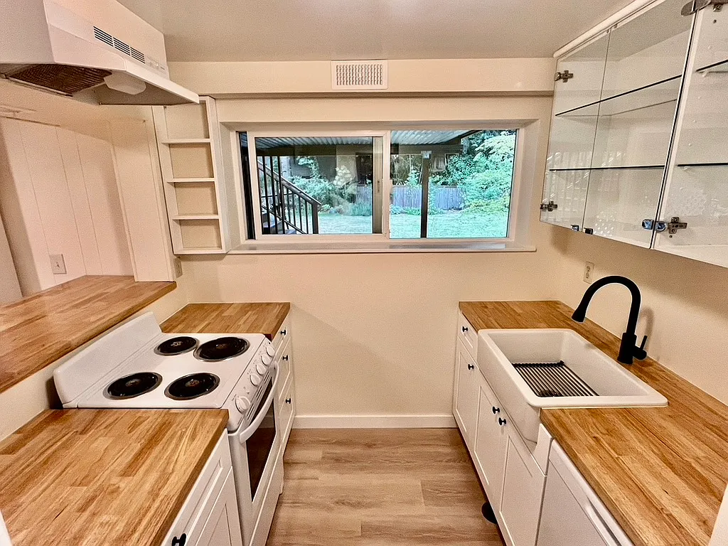 1 bed, 1000 sqft, $2,275 — Photo 2
