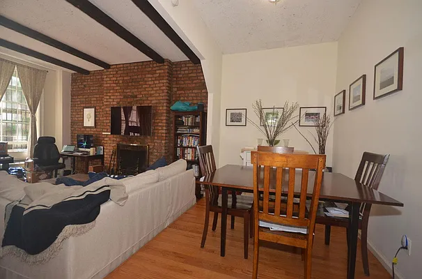 Rented by Avian Village Realty | media 12