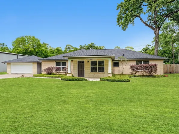 12118 Oralia Dr, Houston, TX 77065