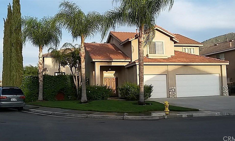 1st image of 11337 Elwood Ave