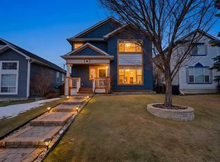 88 NE Somerside Cmn SW, Calgary, AB T2Y3M8