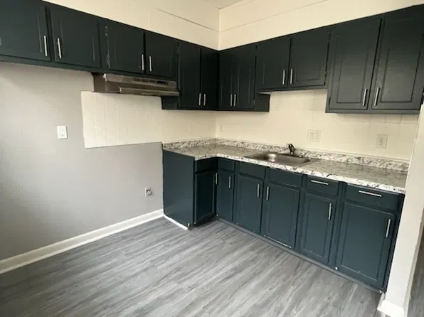 27 Marshall St #B08, Hartford, CT 06105