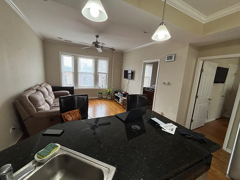 3021 W Cullom Ave #3 — Photo 10