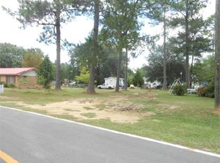 1307 Minter Rdg, Eastman, GA 31023