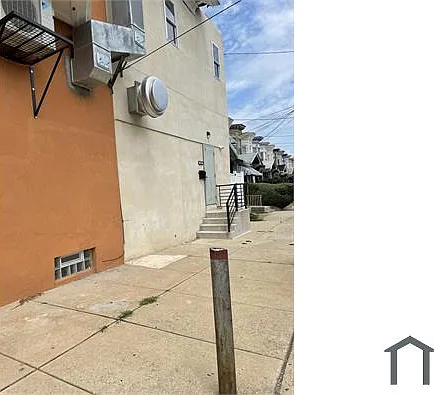 2431 N 26th St #2 — Photo 12