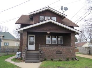 257 12th Ave N, Clinton, IA 52732