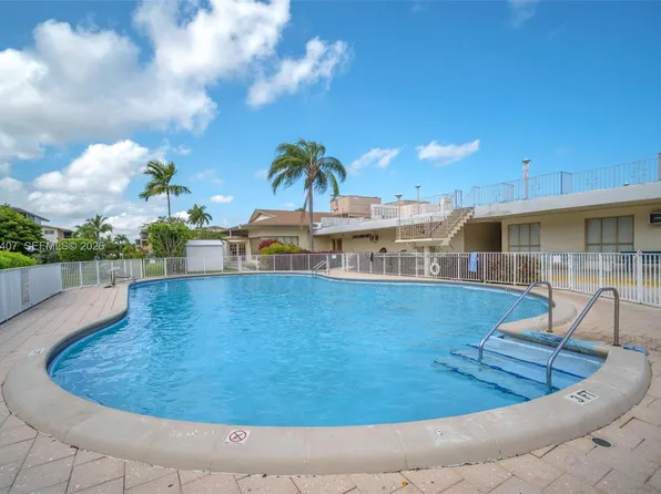 16901 NE 13th Ave APT 303, Miami, FL 33162