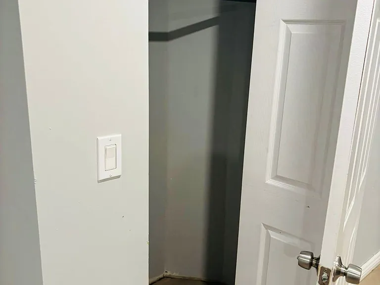 1020 S Claremont Ave #1 — Photo 7
