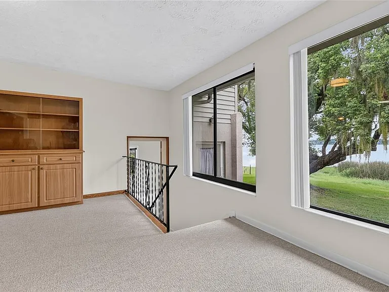 767 Edison Rd — Photo 38