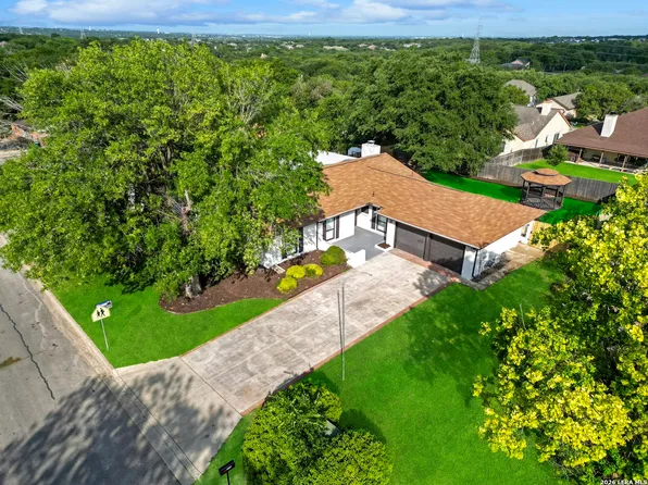 8346 Athenian, Universal City, TX 78148