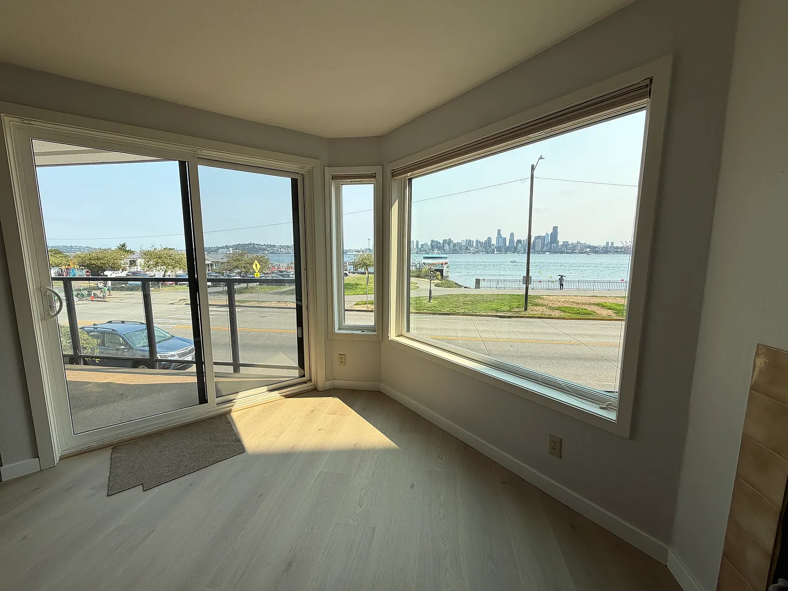 2 bed, 1133 sqft, $3,500 — Photo 3