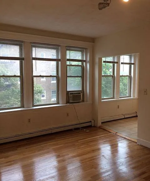 1682 Commonwealth Ave — Photo 3