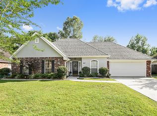917 Nancy St, Mandeville, LA 70448